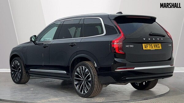 Used Volvo XC90 2025 for sale - 76112248: Photo 2
