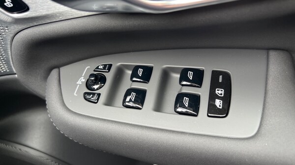Used Volvo XC90 2025 for sale - 76112248: Photo 30