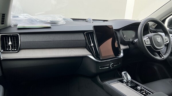 Used Volvo XC90 2025 for sale - 76112248: Photo 4