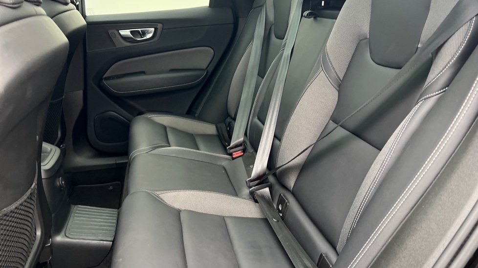 Used Volvo XC60 2021 for sale - 76870089: Photo 10