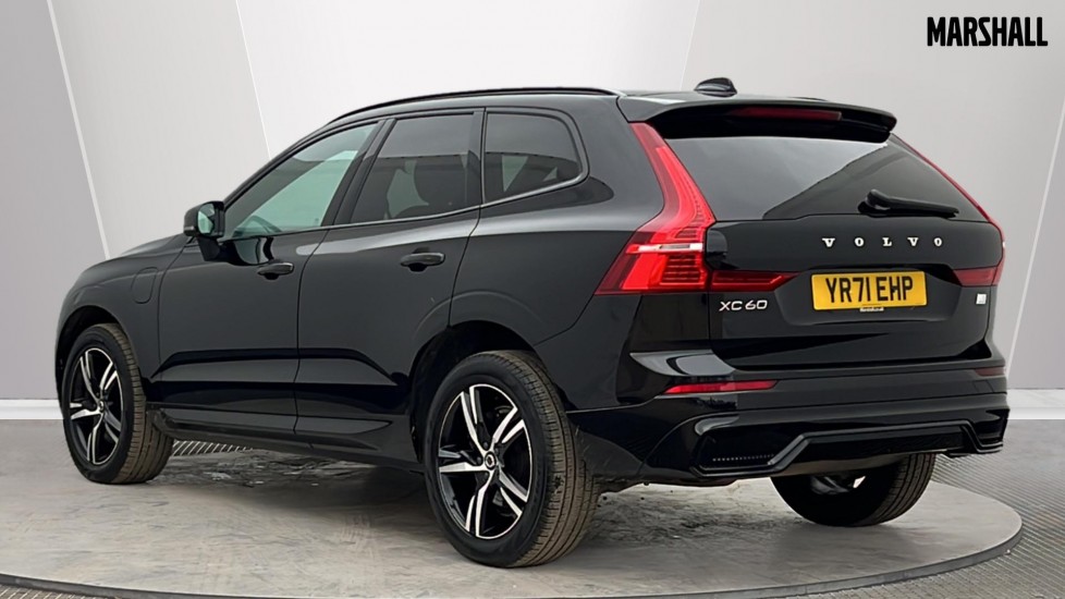 Used Volvo XC60 2021 for sale - 76870089: Photo 2