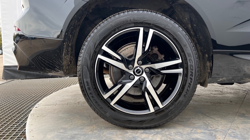 Used Volvo XC60 2021 for sale - 76870089: Photo 24