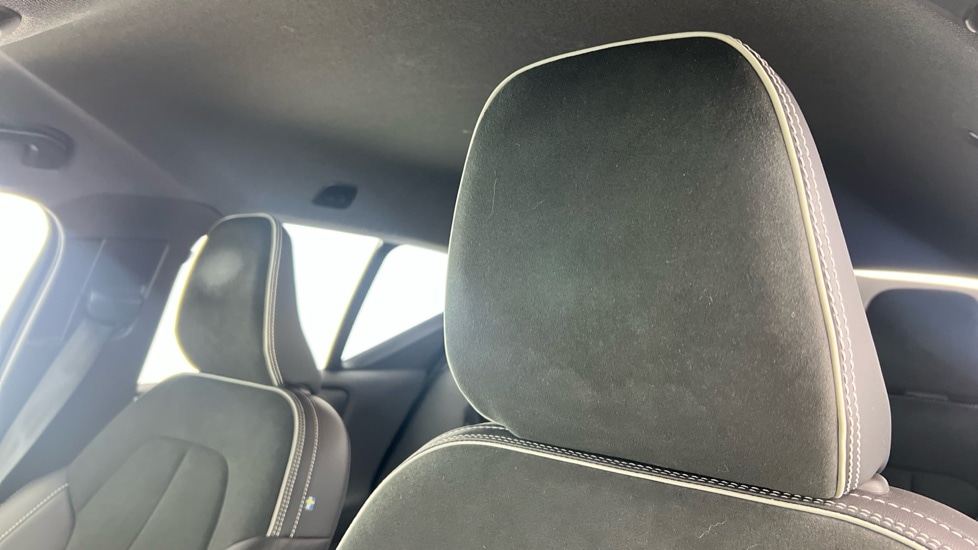 Used Volvo XC40 2021 for sale - 76874827: Photo 11