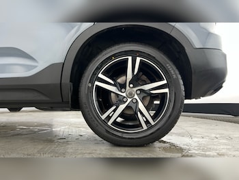 Used Volvo XC40 2021 for sale - 76874827: Photo