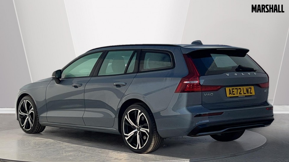 Used Volvo V60 2022 for sale - 75763969: Photo 2