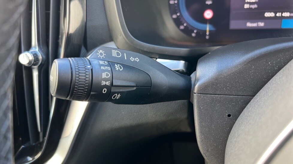 Used Volvo V60 2022 for sale - 75763969: Photo 28