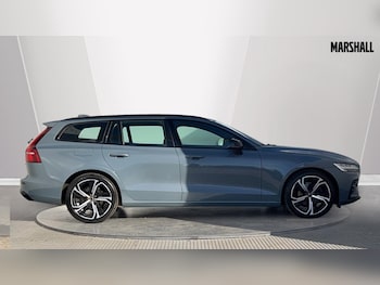 Used Volvo V60 2022 for sale - 75763969: Photo