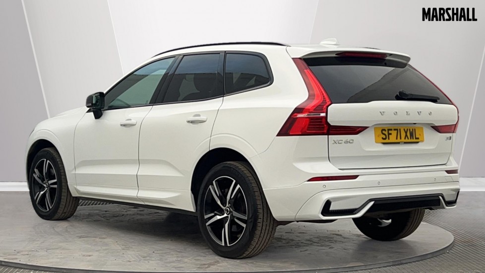 Used Volvo XC60 2021 for sale - 76203836: Photo 2