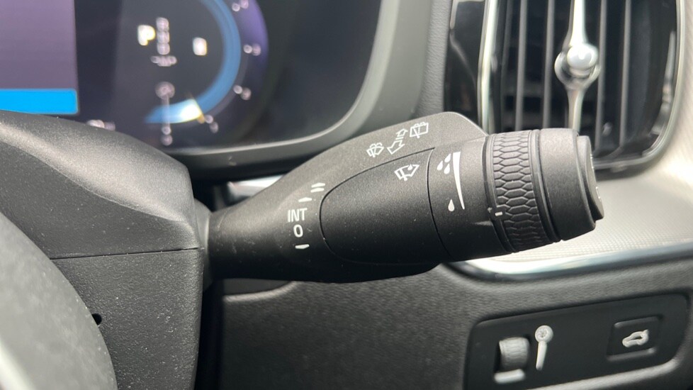 Used Volvo XC60 2021 for sale - 76203836: Photo 29