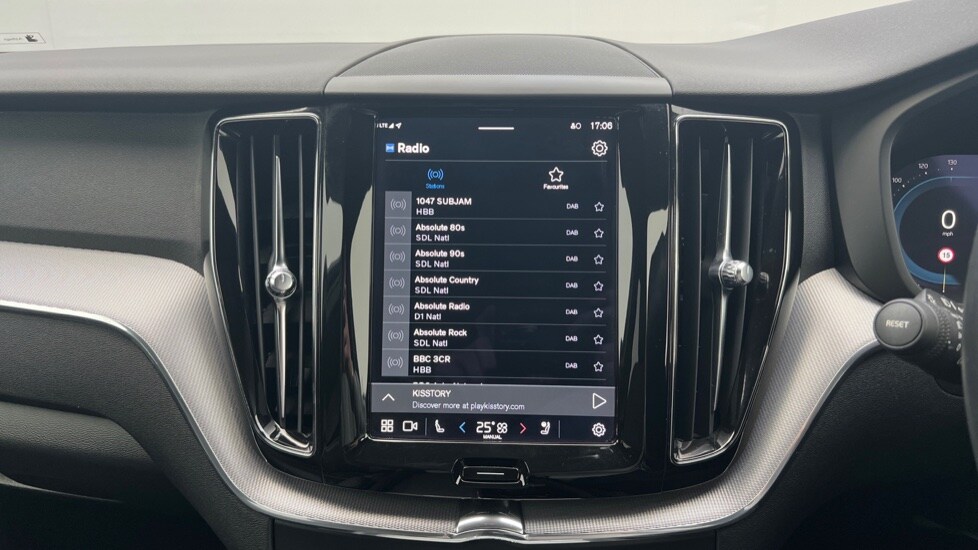 Used Volvo XC60 2021 for sale - 76203836: Photo 31