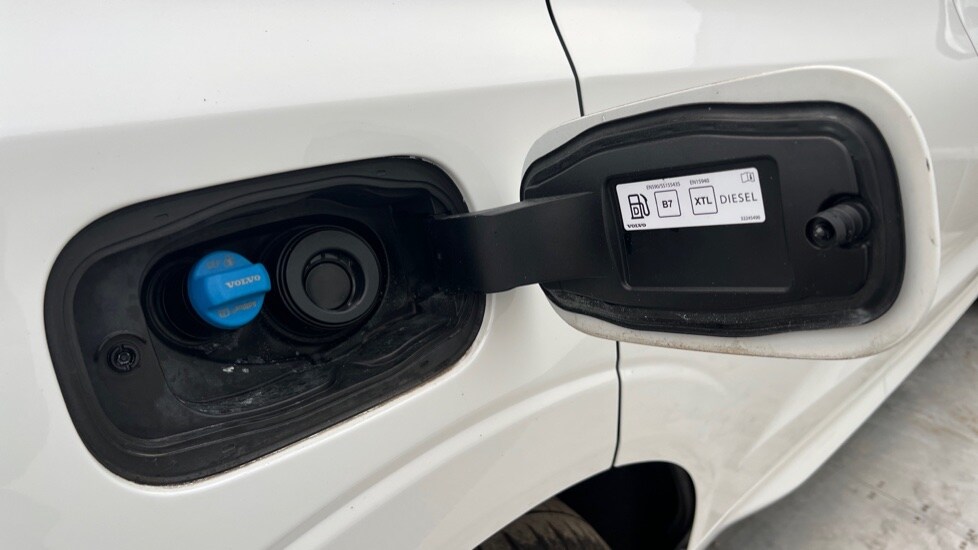 Used Volvo XC60 2021 for sale - 76203836: Photo 37