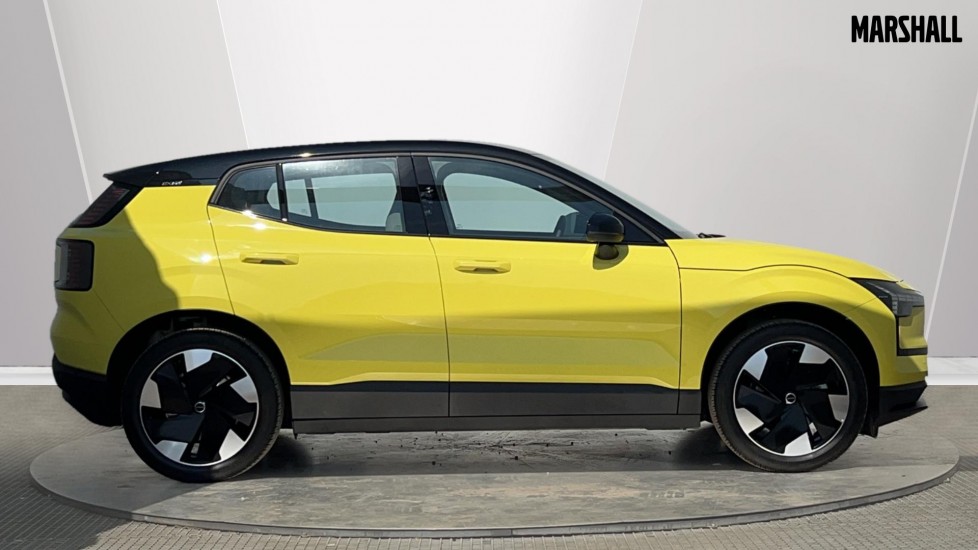 Used Volvo EX30 2025 for sale - 76868283: Photo 3