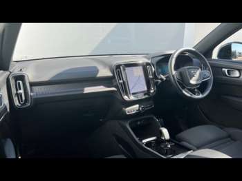Used Volvo XC40 2022 for sale - 74685490: Photo