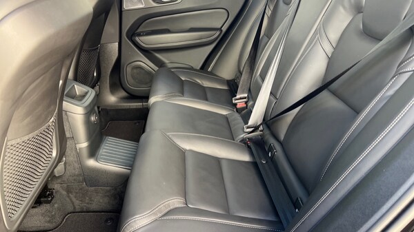 Used Volvo XC60 2025 for sale - 76124353: Photo 10