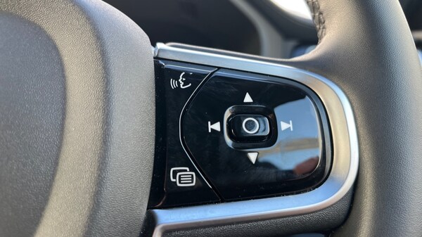 Used Volvo XC60 2025 for sale - 76124353: Photo 19