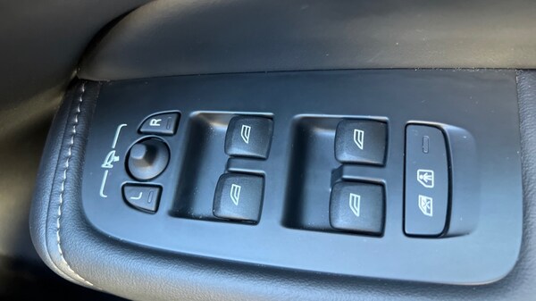Used Volvo XC60 2025 for sale - 76124353: Photo 30