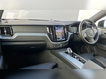 Used Volvo XC60 2025 for sale - 76124353: Photo 4