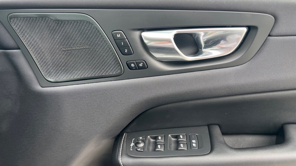Used Volvo XC60 2022 for sale - 76095991: Photo 15