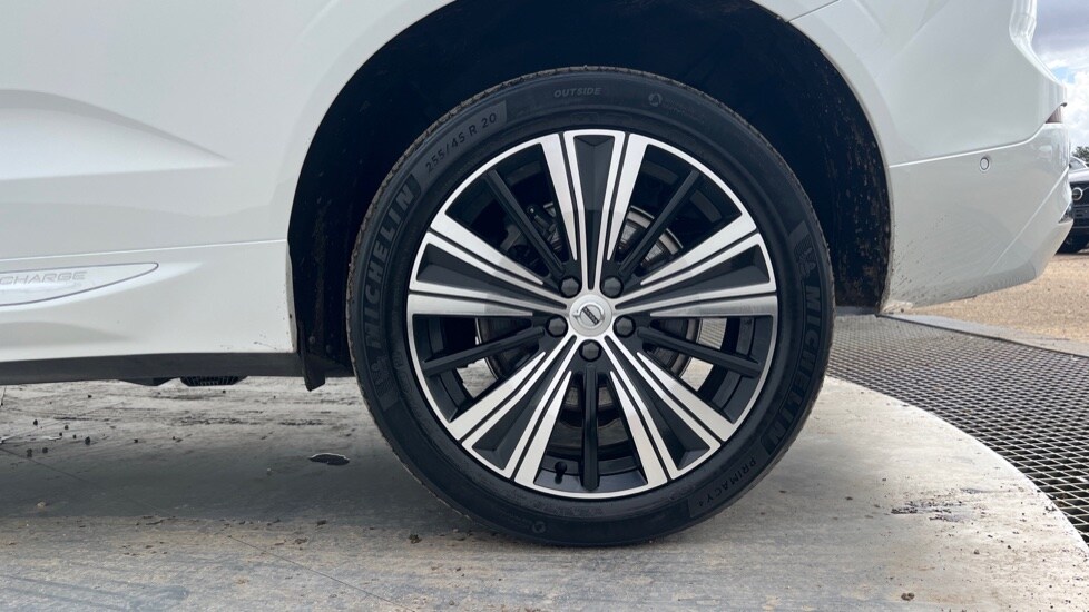 Used Volvo XC60 2022 for sale - 76095991: Photo 26