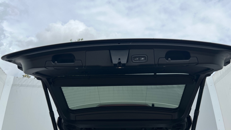 Used Volvo XC60 2022 for sale - 76095991: Photo 41