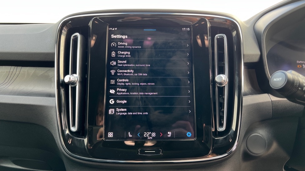 Used Volvo XC40 2025 for sale - 76868842: Photo 34