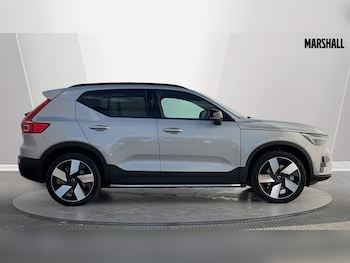 Used Volvo XC40 2025 for sale - 76868842: Photo