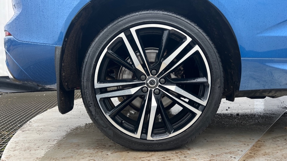 Used Volvo XC60 2019 for sale - 76872877: Photo 16