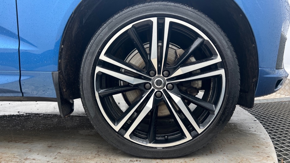 Used Volvo XC60 2019 for sale - 76872877: Photo 25