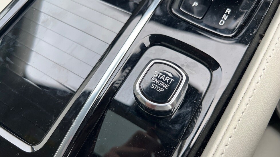 Used Volvo V90 2025 for sale - 75776072: Photo 27