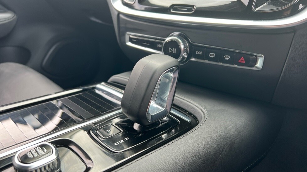 Used Volvo V60 2025 for sale - 76868968: Photo 14