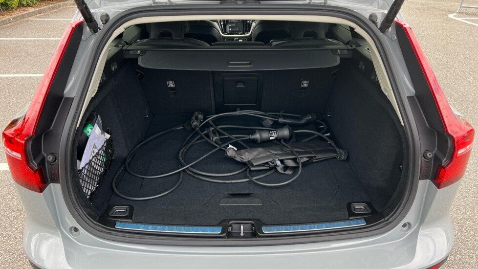 Used Volvo V60 2025 for sale - 76868968: Photo 17