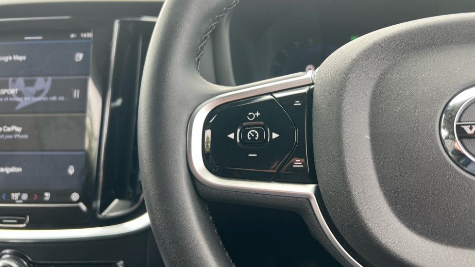 Used Volvo V60 2025 for sale - 76868968: Photo 18