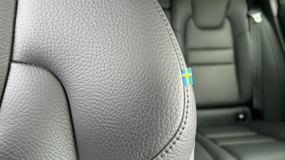 Used Volvo V60 2025 for sale - 76868968: Photo 27