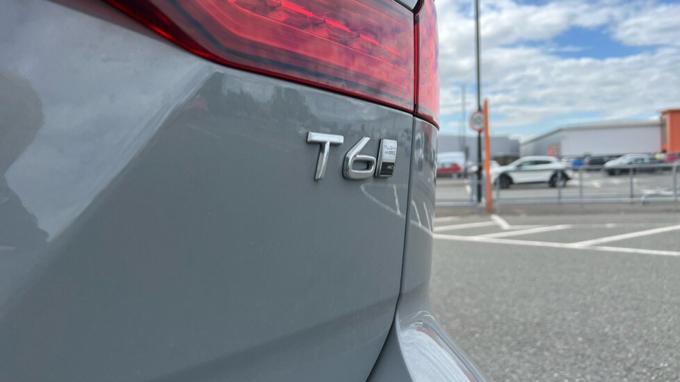 Used Volvo V60 2025 for sale - 76868968: Photo 60