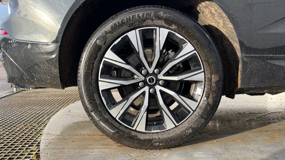 Used Volvo XC60 2025 for sale - 76999505: Photo 16