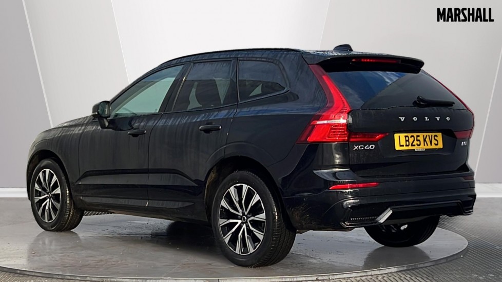 Used Volvo XC60 2025 for sale - 76999505: Photo 2