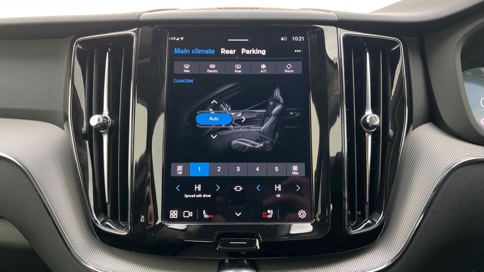 Used Volvo XC60 2025 for sale - 76999505: Photo 20