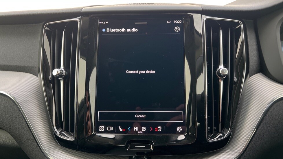 Used Volvo XC60 2025 for sale - 76999505: Photo 32