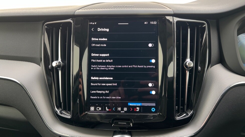 Used Volvo XC60 2025 for sale - 76999505: Photo 38