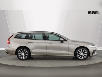Used Volvo V60 2022 for sale - 76533912: Photo