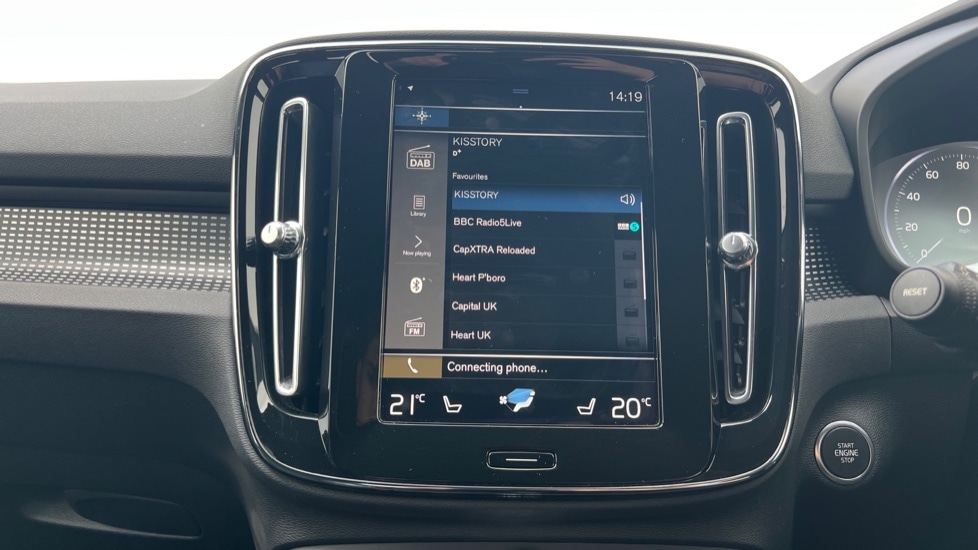 Used Volvo XC40 2021 for sale - 76338747: Photo 32