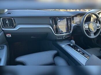 Used Volvo V60 2025 for sale - 76948406: Photo