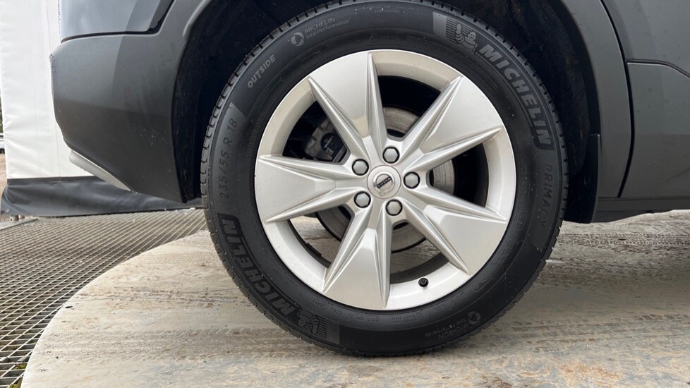 Used Volvo XC40 2024 for sale - 76870073: Photo 24