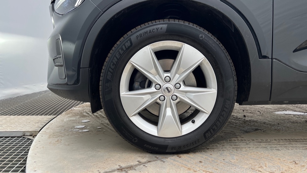 Used Volvo XC40 2024 for sale - 76870073: Photo 25