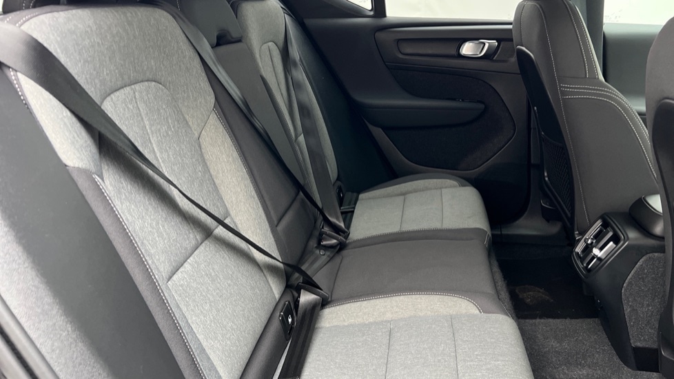 Used Volvo XC40 2024 for sale - 76870073: Photo 34