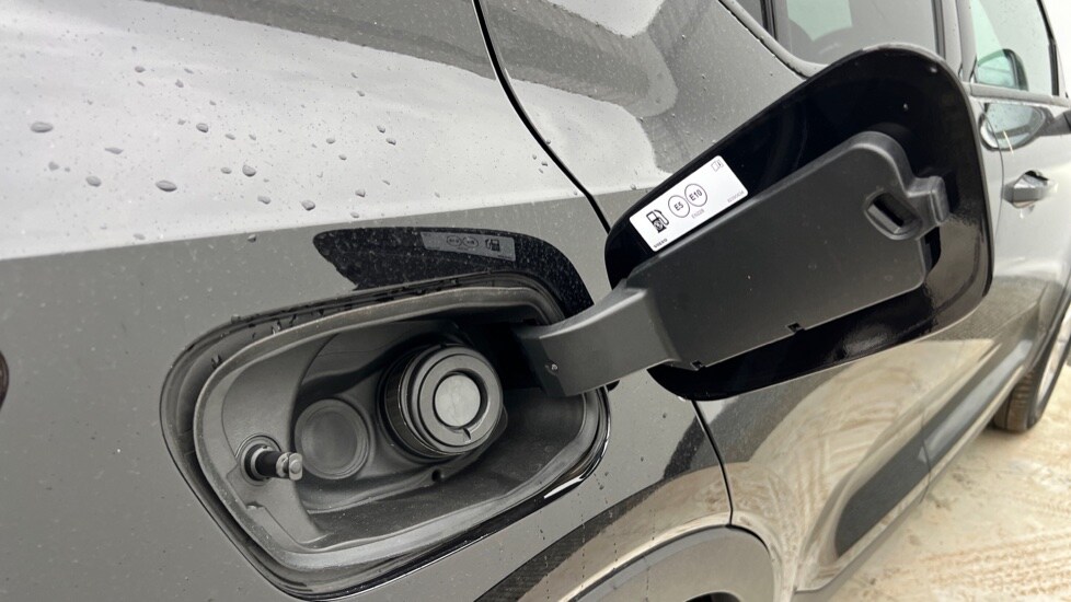 Used Volvo XC40 2024 for sale - 76870073: Photo 37