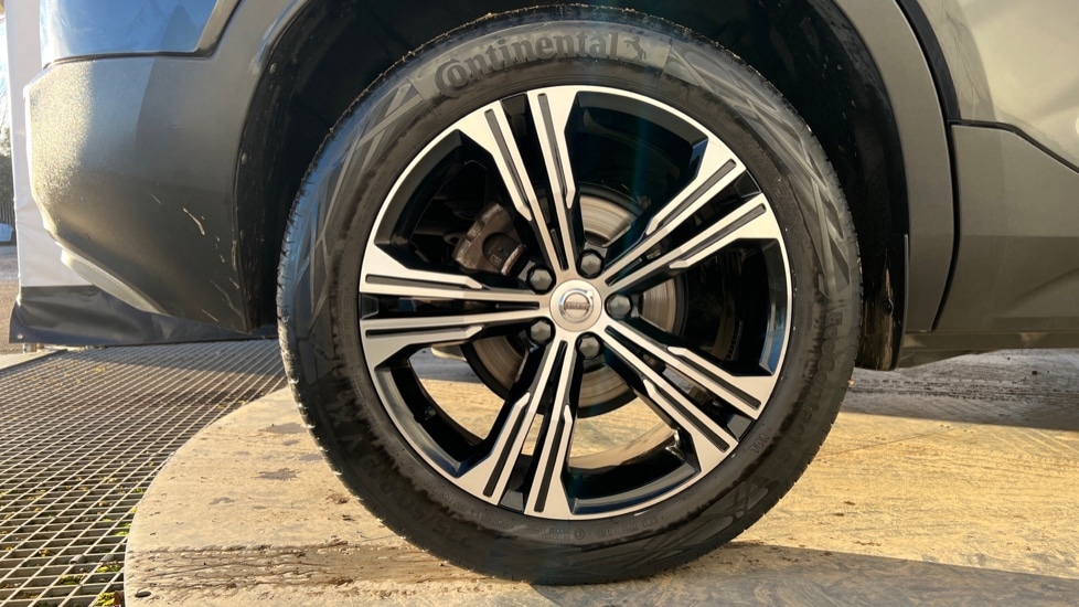 Used Volvo XC40 2021 for sale - 76872171: Photo 16