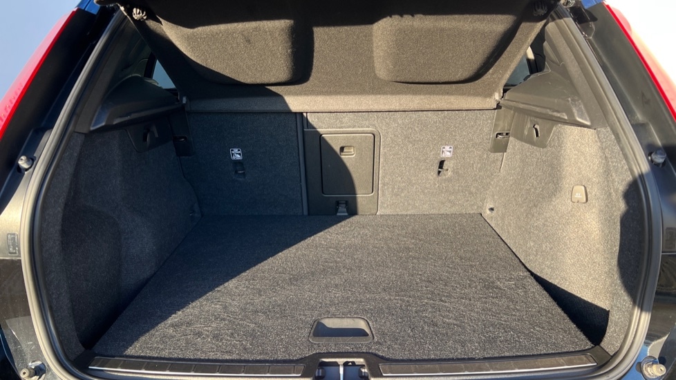 Used Volvo XC40 2021 for sale - 76872171: Photo 17