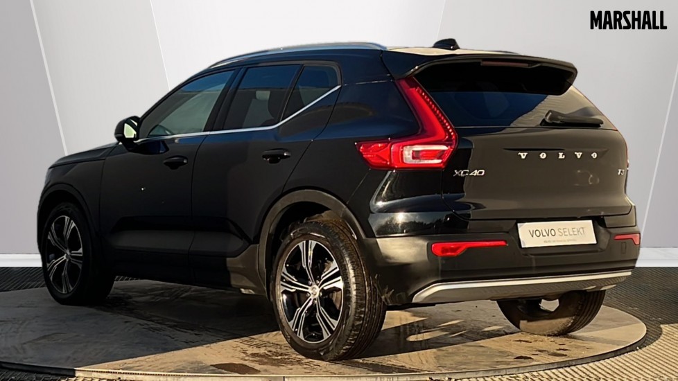 Used Volvo XC40 2021 for sale - 76872171: Photo 2