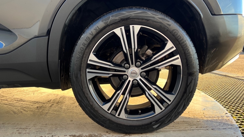 Used Volvo XC40 2021 for sale - 76872171: Photo 24